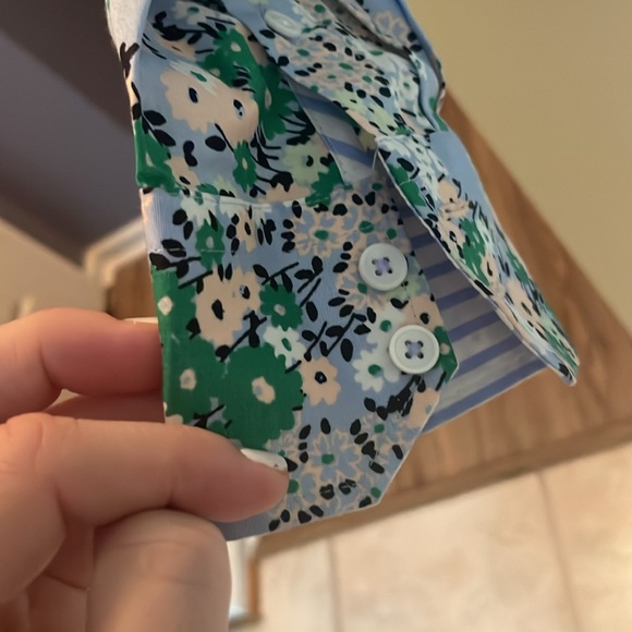 Talbots NON-IRON PERFECT SHIRT-Size 8 - Picture 4 of 5